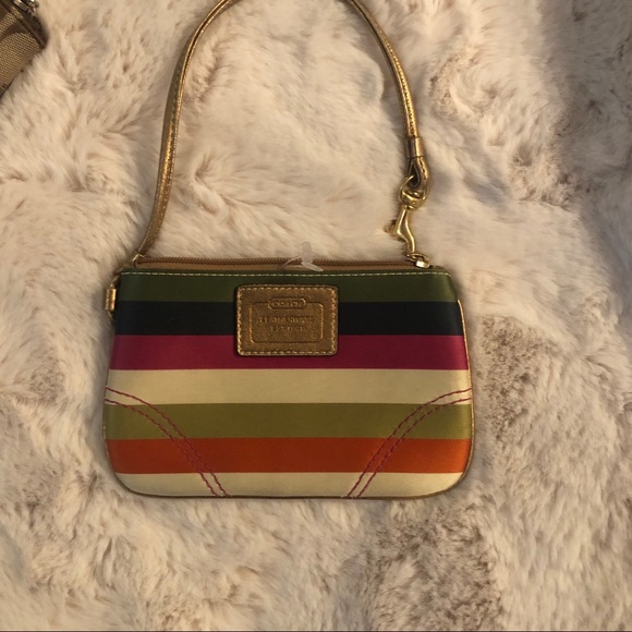 Brand new Coach lot! - Picture 2 of 8